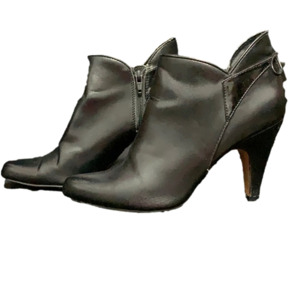 GEORGE- spike heel zippered boots